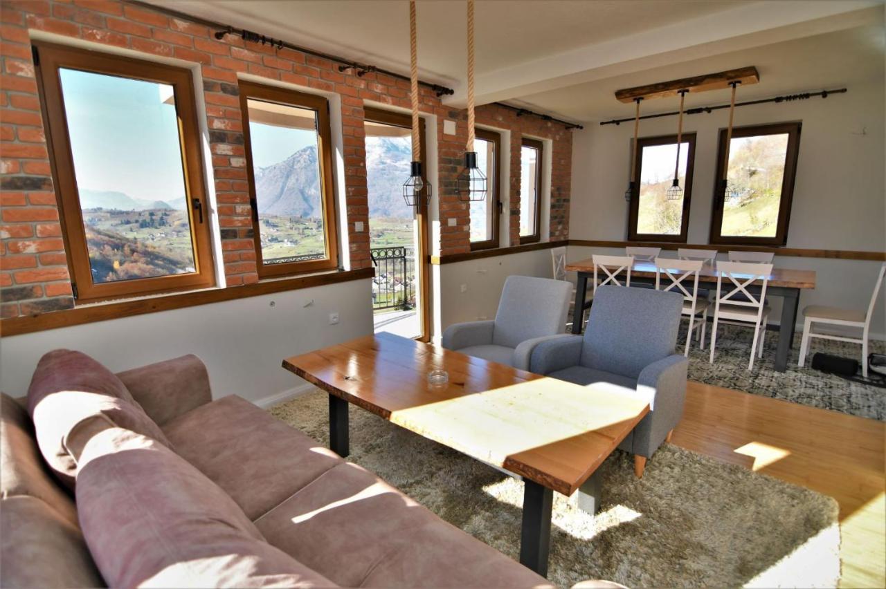 Villa 1060 Meet Eat Hike & Tour Plav Esterno foto